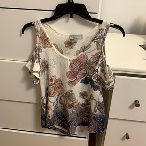 Flowery tank top